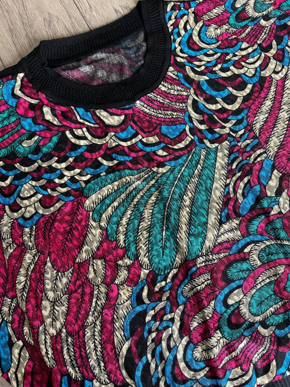 Vibrant Multicolour Patterned Shirt - Picture 3 of 3